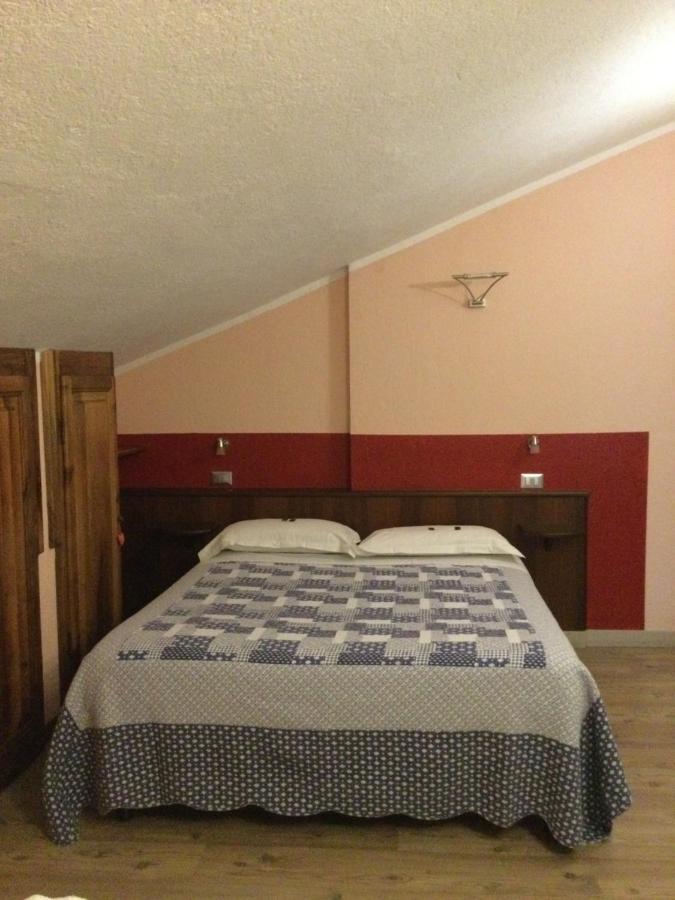 B&B Les Fleurs Gignod Kültér fotó
