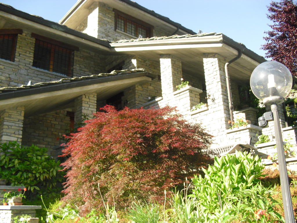 B&B Les Fleurs Gignod Kültér fotó