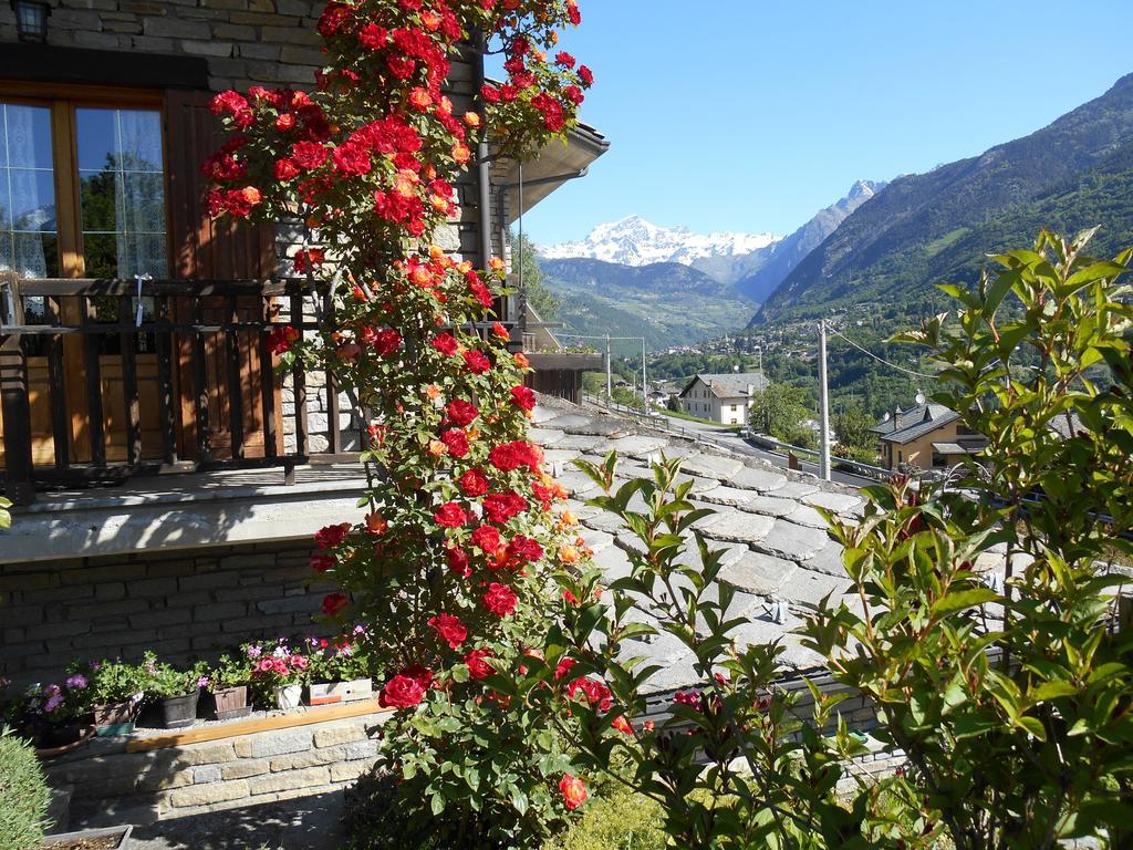 B&B Les Fleurs Gignod Kültér fotó